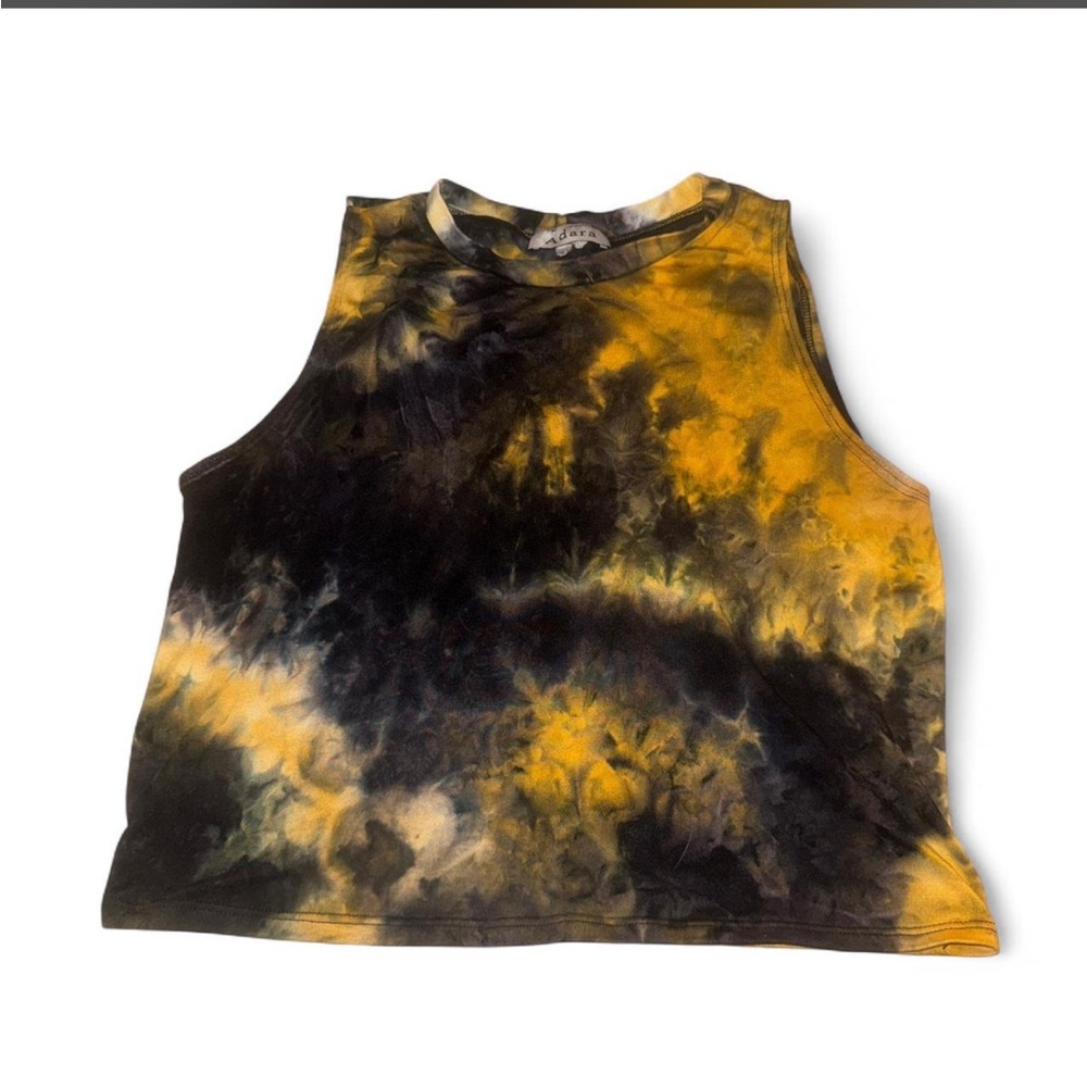 Tie-Dye Cropped Tank Top in Black & Yellow